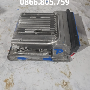 Hộp động cơ BMW 328i