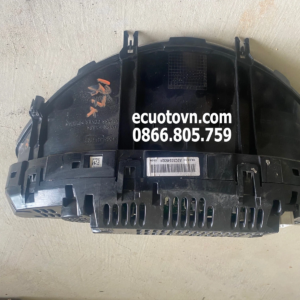 Đồng hồ taplo Mercedes C250