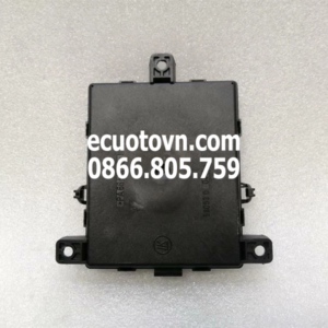 Hộp cửa trước phải Mercedes R350