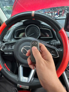 làm chìa khóa dự phòng Mazda 2