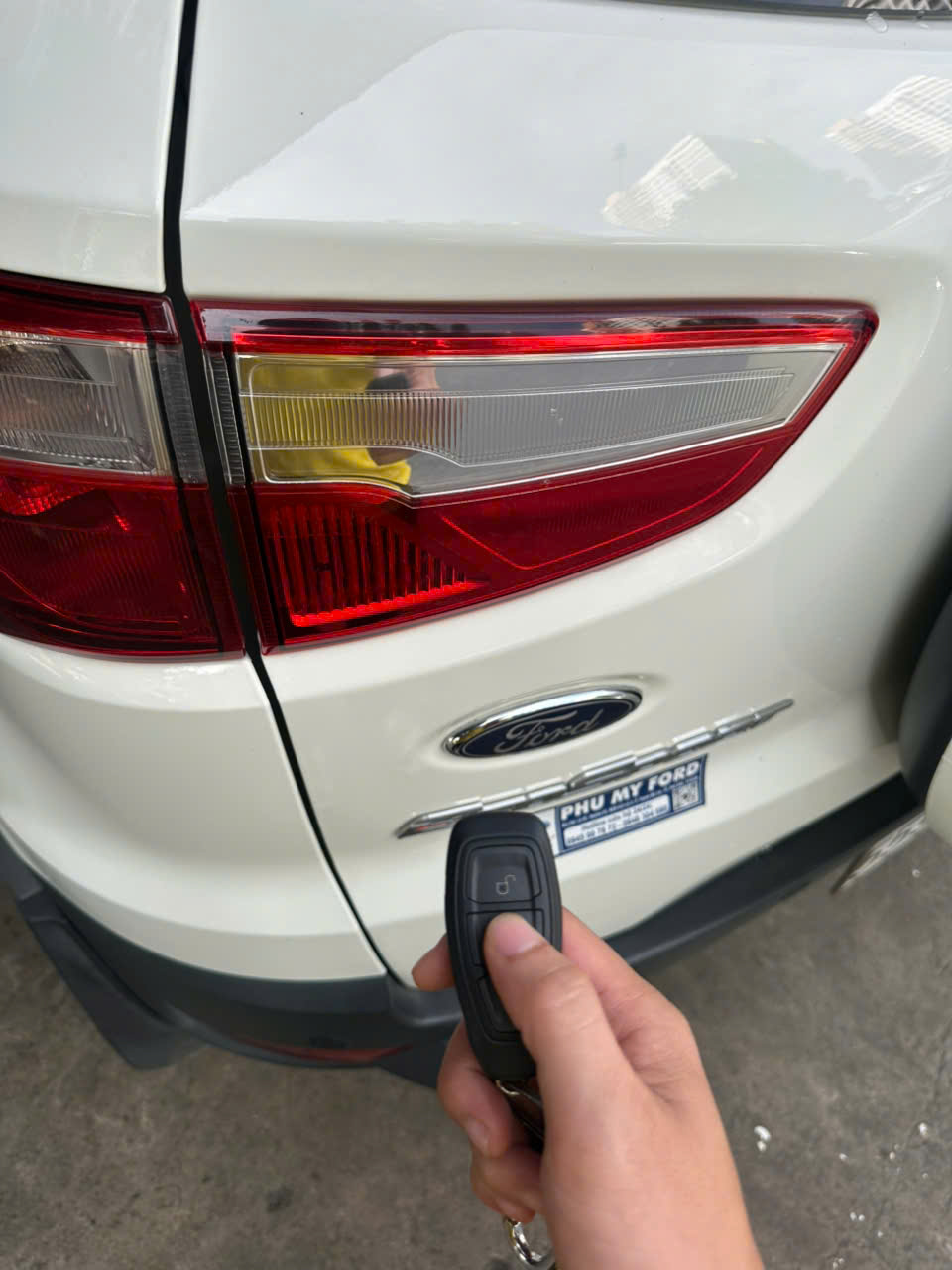 làm chìa smartkey ford ecosport